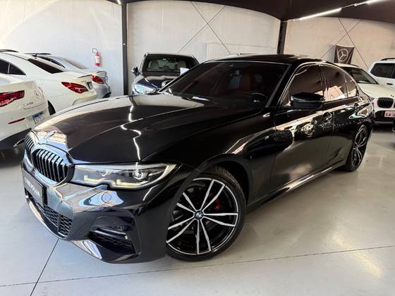 BMW 320i 2.0 16V TURBO FLEX M SPORT AUTOMÁTICO BMW 320i 2.0 16V TURBO FLEX M SPORT AUTOMÁTICO
